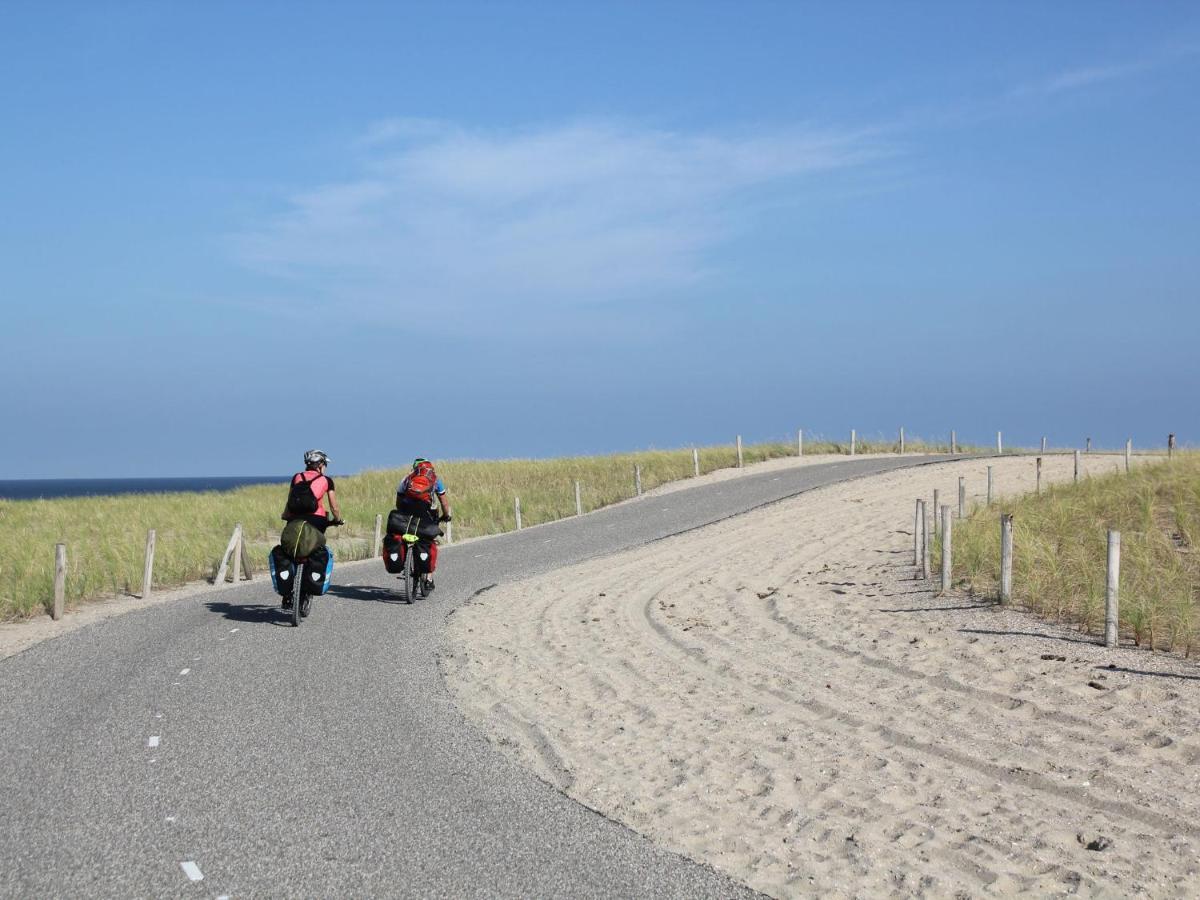 Charming Holiday Home In Egmond Aan Zee Near Seabeach Esterno foto